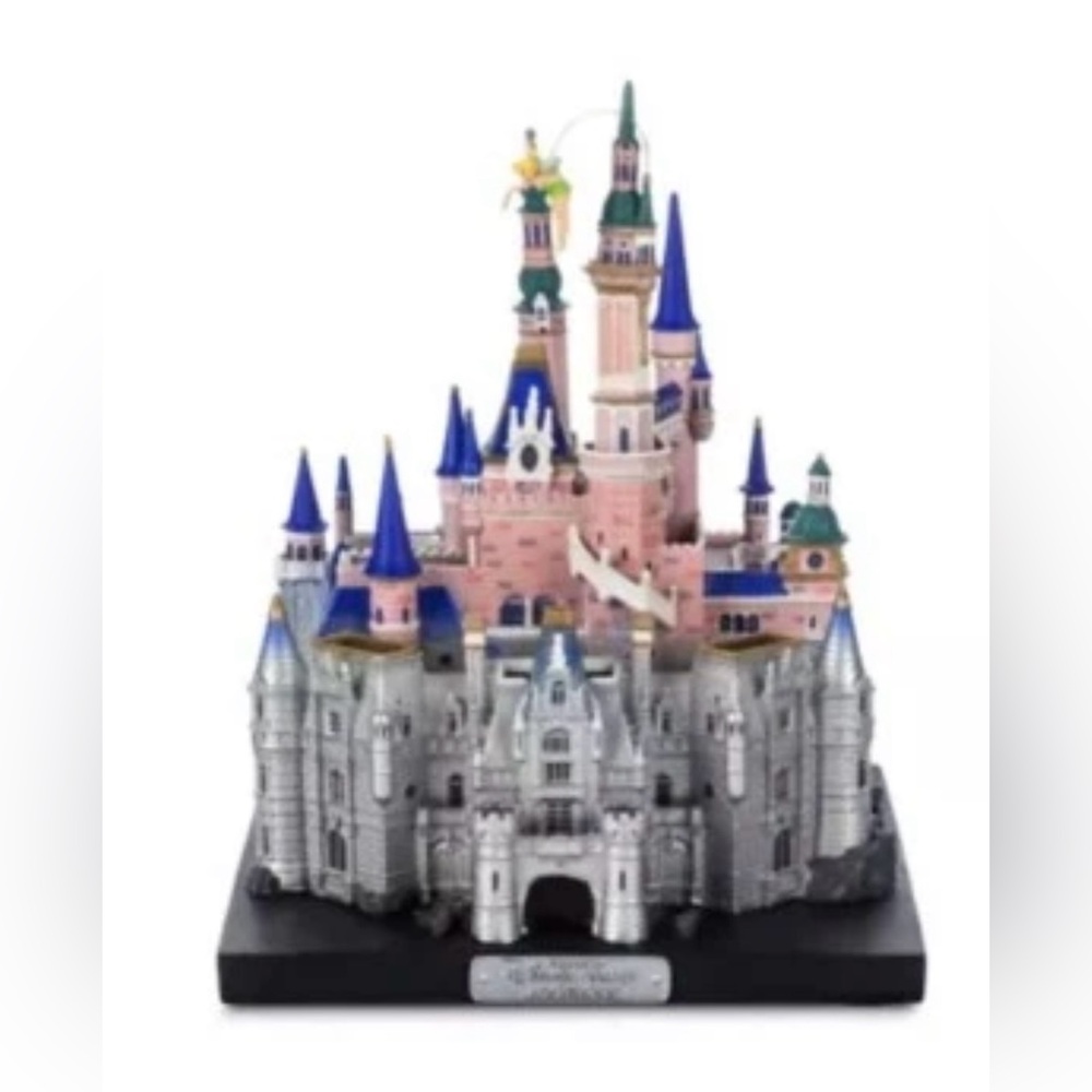 Disneyland Shanghai Disney100 Enchanted Storybook Castle Figure 2023 New